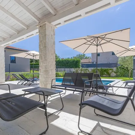 Villa Luni Buici (Istria)