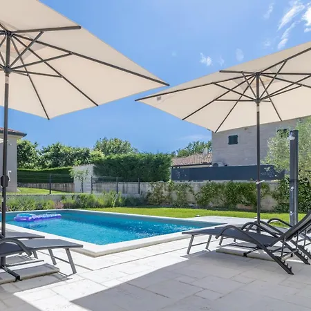 Luni Villa Buici (Istria)