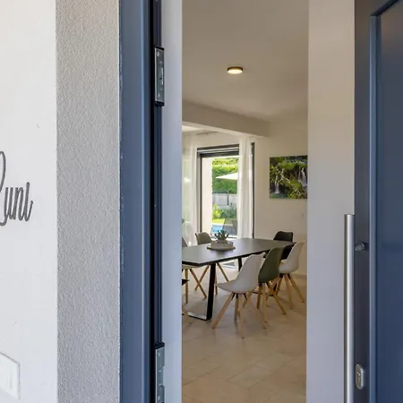 Villa Luni *